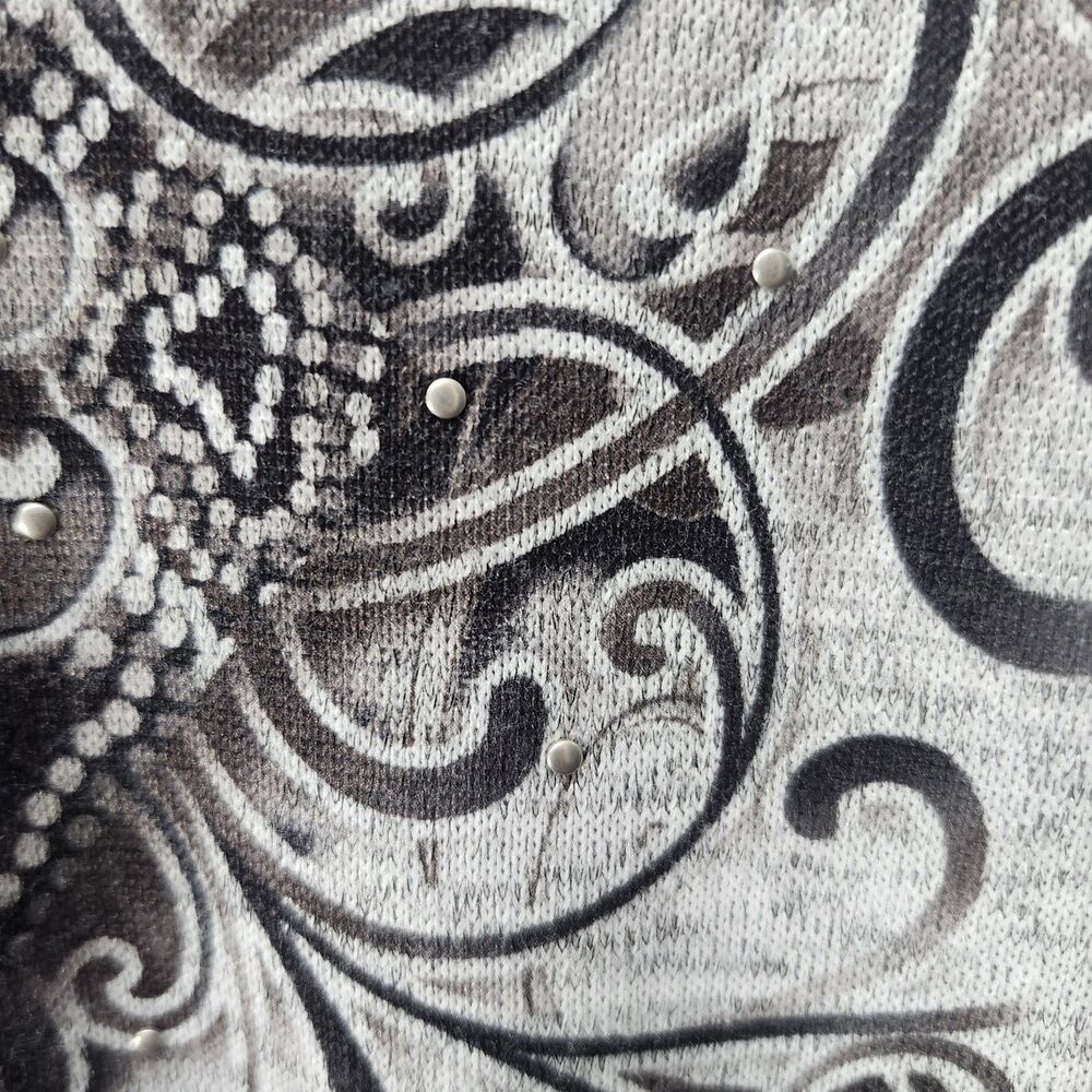 Dressbarn Gothic Scroll Work T-Shirt Womens L Gray Black Tribal Fairy Grunge - Picture 6 of 12